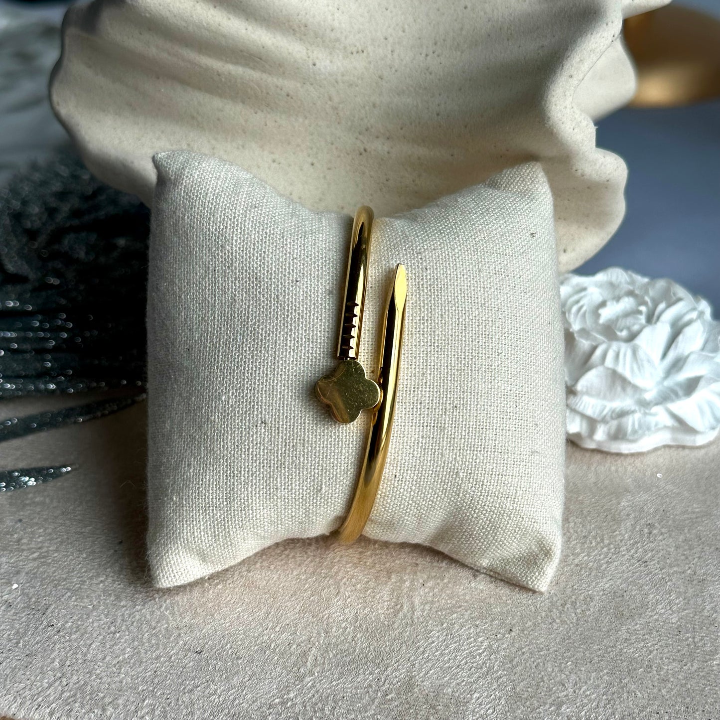 FEBA CLOVER - BANGLE