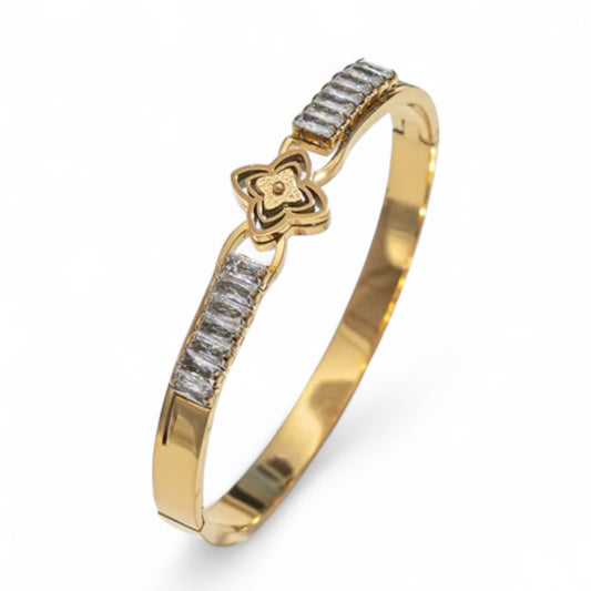 AZMIN CLOVER  - BANGLE