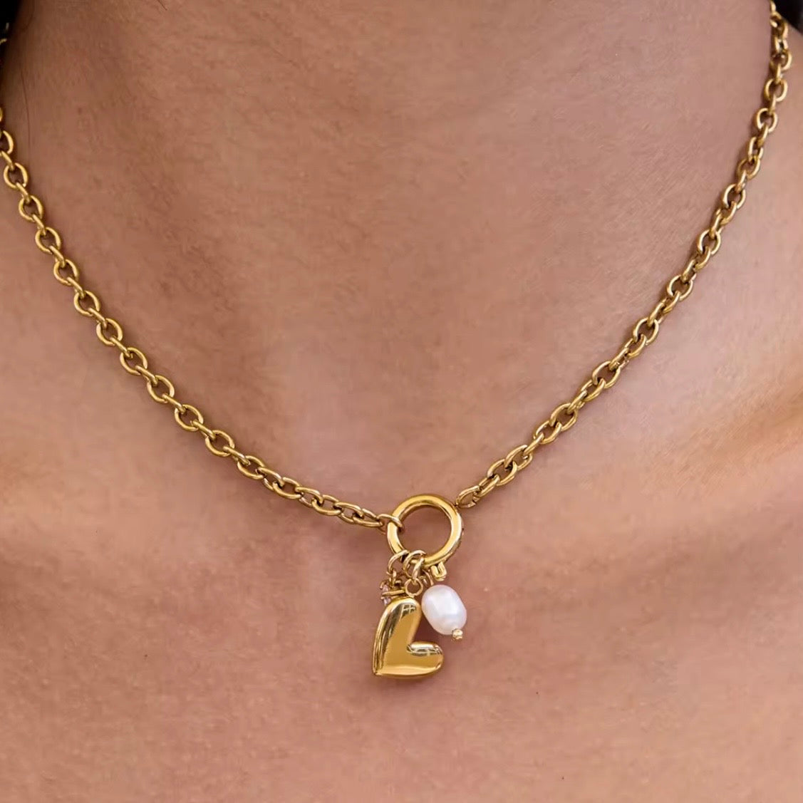 SASHA LOVE CHARM - NECKLACE
