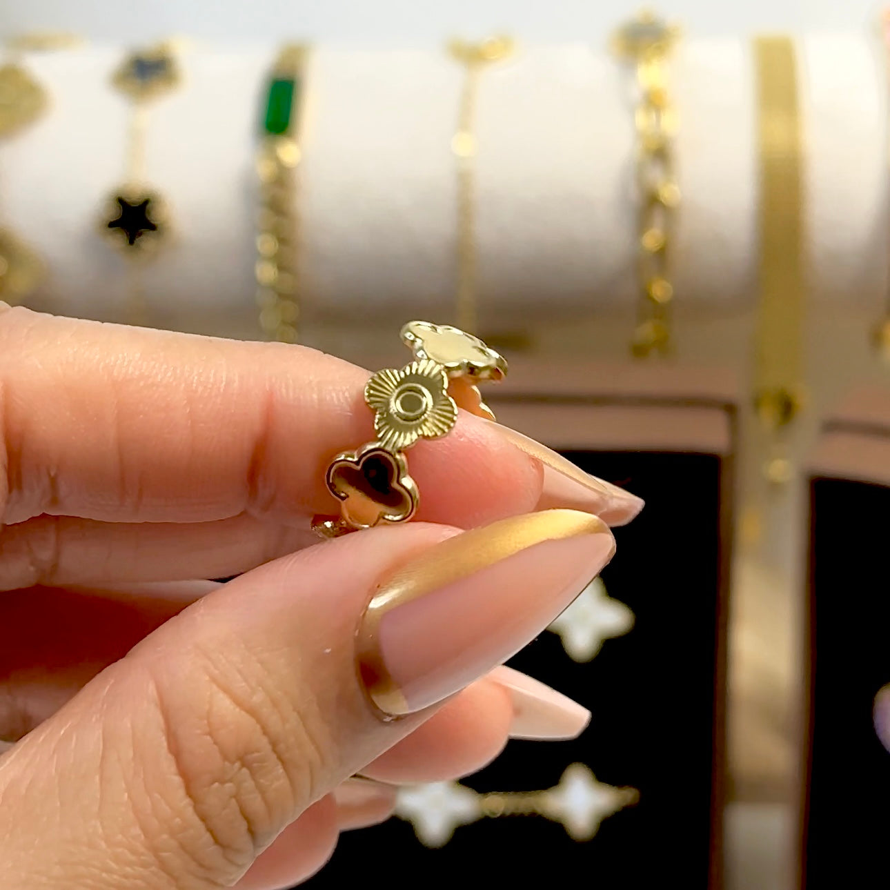 FREYA CLOVER - RING